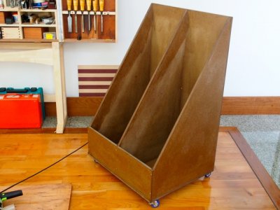 verzamel bak hout1.jpg verzamel bak hout1.jpg