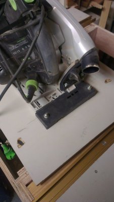 zaagtafel3.jpg zaagtafel3.jpg