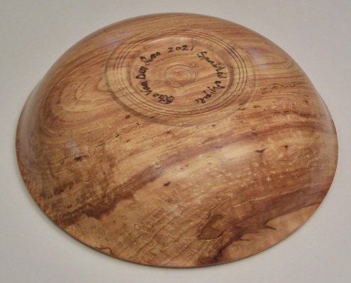 Apple bowl spalted bottom.jpg Apple bowl spalted bottom.jpg
