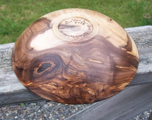 Spalted Black Walnut bowl.jpg