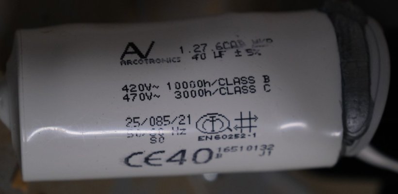 AF14Condensator (Large).jpg AF14Condensator (Large).jpg