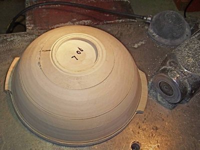 Bowl outside to be finish turned.jpg