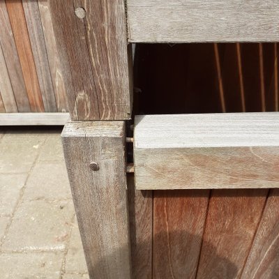 hardhouten plantenbak 120 x 120 x 95cm -1- 20230529_143304.jpg