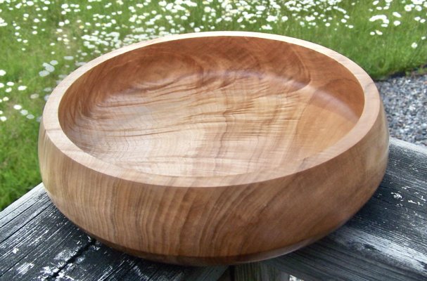 Maple bowl outside.jpg