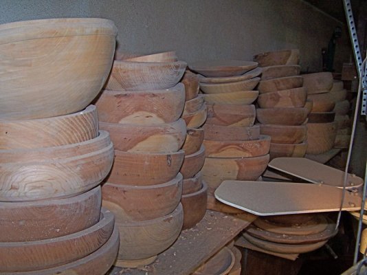 Hickory & other wood.jpg Hickory & other wood.jpg