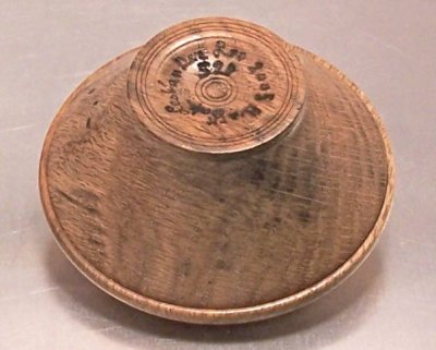 Oak box bottom.jpg Oak box bottom.jpg
