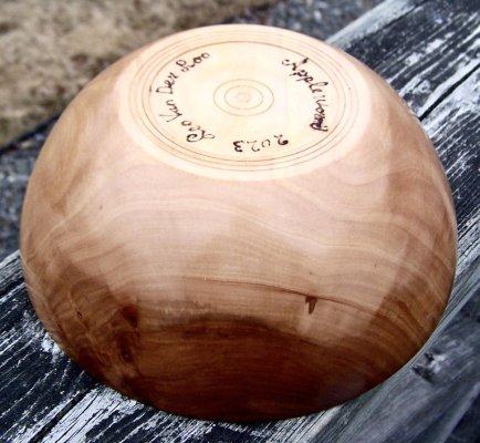 Plain Applewood bowl.jpg Plain Applewood bowl.jpg