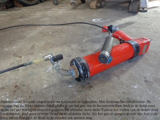 Pneumatische kitspuit omgebouwd voor houtwormbestrijding (2).JPG