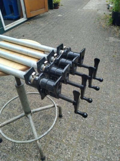 pijpklemmen 2.jpg pijpklemmen 2.jpg