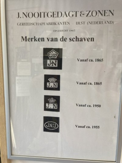 IMG_8998.JPG IMG_8998.JPG