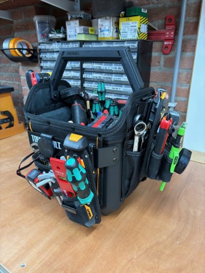 IMG_1932.jpeg IMG_1932.jpeg