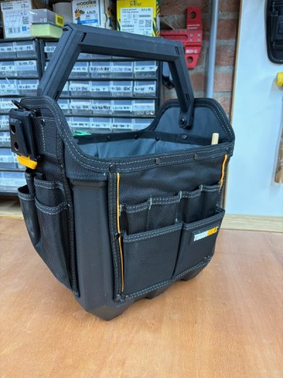 IMG_1945.jpeg IMG_1945.jpeg