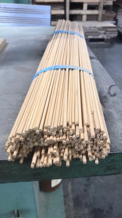 ronde stokjes 4 mm.jpg