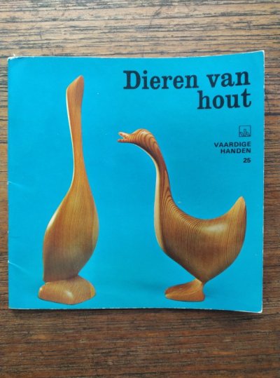 dieren van hout 1.jpg