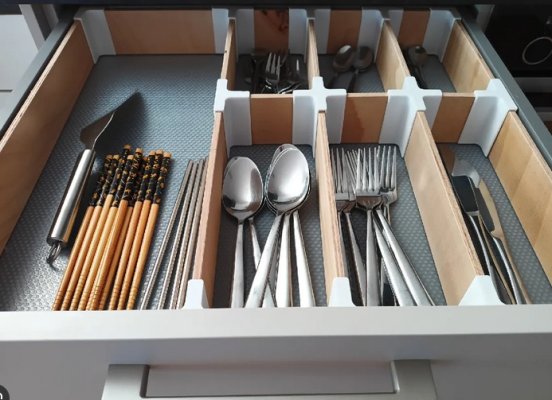 dividers.jpg dividers.jpg