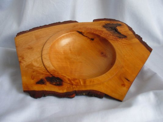 Almond bowl 12G07 a.JPG Almond bowl 12G07 a.JPG