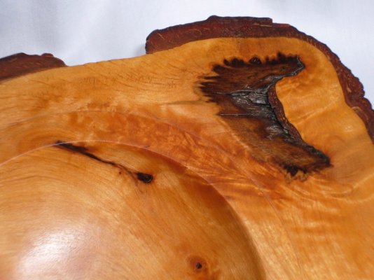 Almond bowl 12G07 b.JPG Almond bowl 12G07 b.JPG