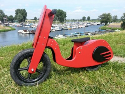 g - scooter (2).jpg g - scooter (2).jpg