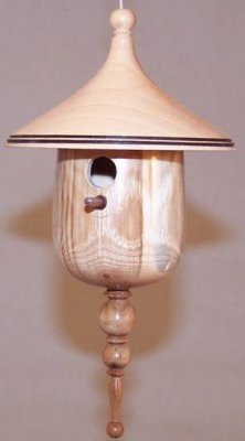 Bird house 2.jpg