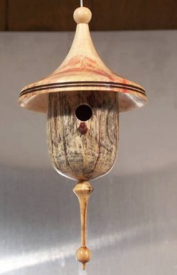 Bird house 4.jpg