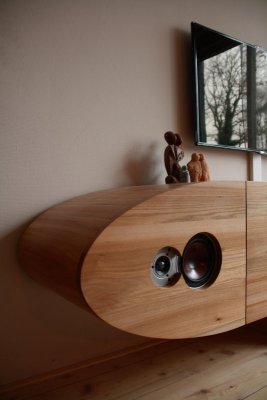 Audiomeubel02.jpg Audiomeubel02.jpg