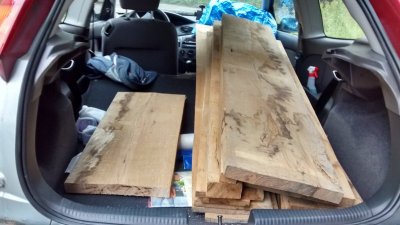 auto vol hout.jpg