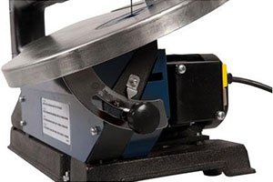 ferm-figuurzaagmachines-flexibiliteit.jpg ferm-figuurzaagmachines-flexibiliteit.jpg