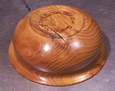 Osage Orange bottom.jpg Osage Orange bottom.jpg