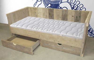 steigerhouten-bed-kinderbed.jpg