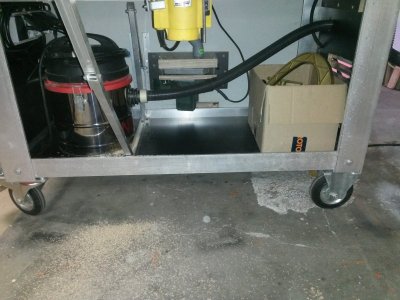 Mobiele werkbank 6 .jpg Mobiele werkbank 6 .jpg