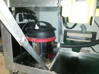 Mobiele werkbank 7.jpg Mobiele werkbank 7.jpg