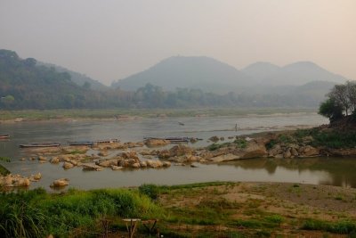 view luan prabang 2.jpg view luan prabang 2.jpg