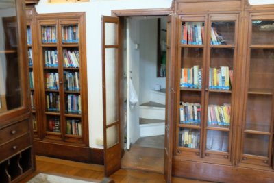 neilson hays library 6.jpg neilson hays library 6.jpg