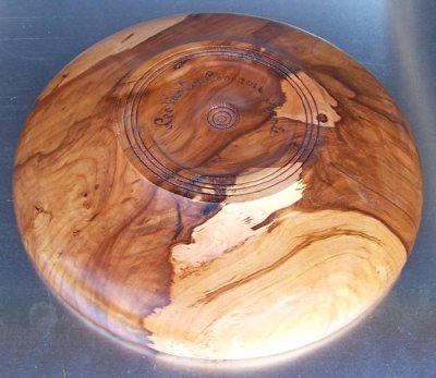 Shallow Apple bowl bottom.jpg Shallow Apple bowl bottom.jpg