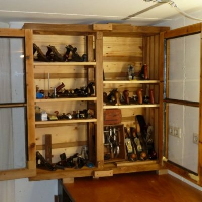 Schavenkast-open.jpg Schavenkast-open.jpg