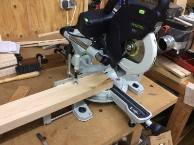 Beroemdheid Onverschilligheid cement Festool Kapex KS 60 E afkortzaag review | Woodworking.nl