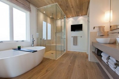 badkamer-houten-vloer-plafond.jpg
