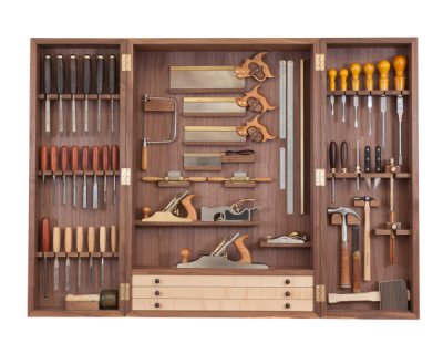 F5-Sir-Terence-Conran-5-Benchmark-tool-cabinet-600x480.jpg