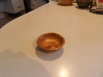 Schaaltje wortel olijvenhout 2.jpg Schaaltje wortel olijvenhout 2.jpg