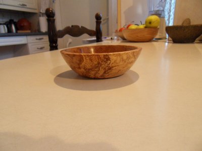 Schaaltje wortel olijvenhout 3.jpg Schaaltje wortel olijvenhout 3.jpg