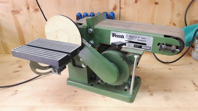 toeter droogte Raak verstrikt Ferm 330710 Aandrijfriem/v snaar kapot | Woodworking.nl