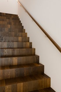 hout.jpg hout.jpg