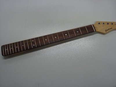 Hals gitaar.JPG Hals gitaar.JPG