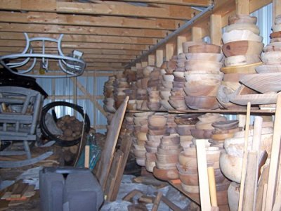 Schaal en hout opslag.jpg Schaal en hout opslag.jpg