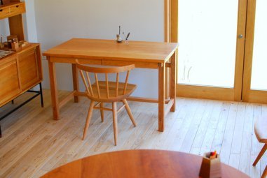 desk front.jpg desk front.jpg