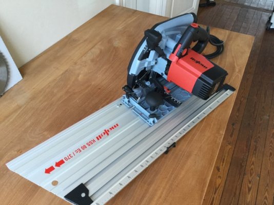 Te koop: afkortzaag met extra's | Woodworking.nl